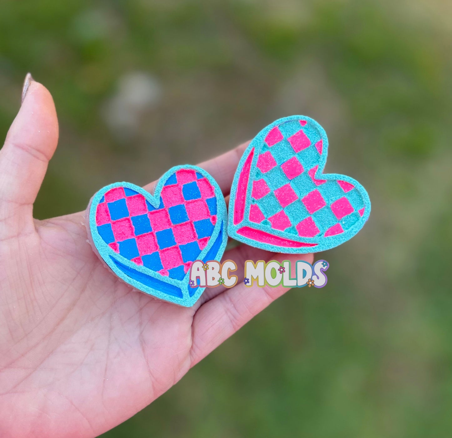 Checkered Heart Vents Silicone Mold