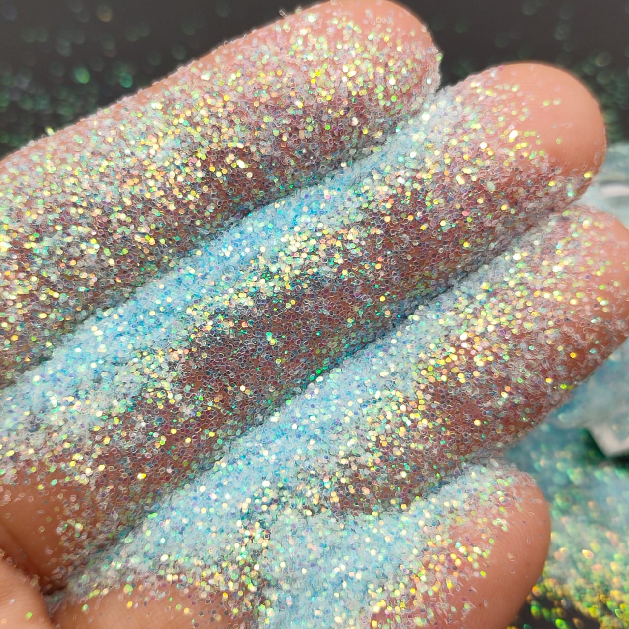 POWDER ROOM - Fine Iridescent Glitter Mix
