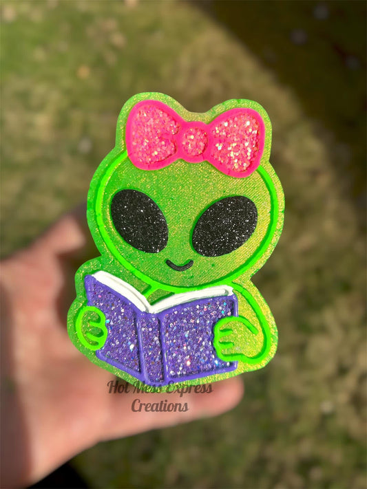 Reading Alien Silicone Freshie Mold