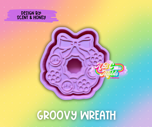 Groovy Wreath Silicone Mold