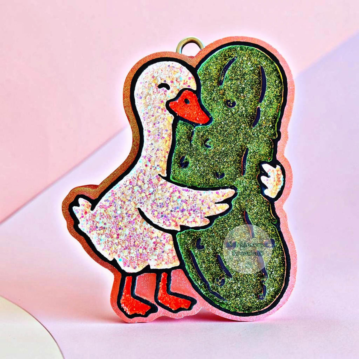 Goose hugging pickle - Silicone Freshie Mold