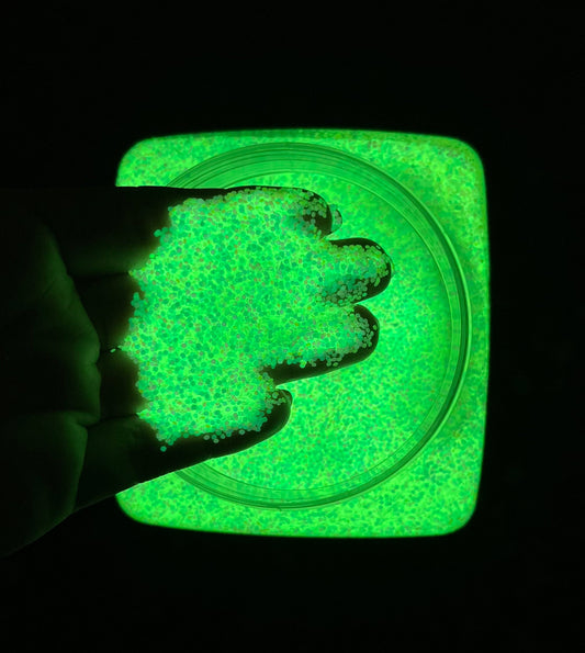 FIONA- Fine Glow Glitter