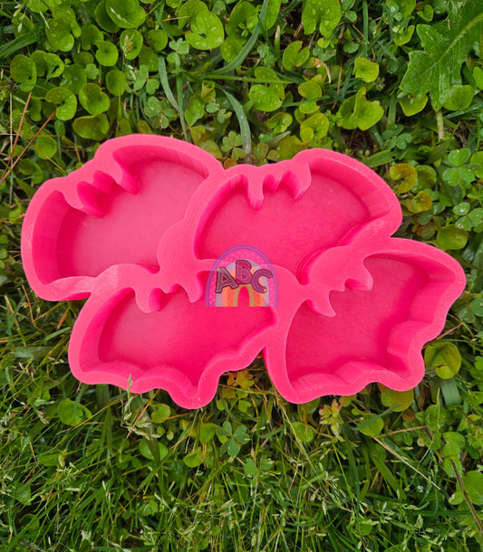 Bat vent clip mold