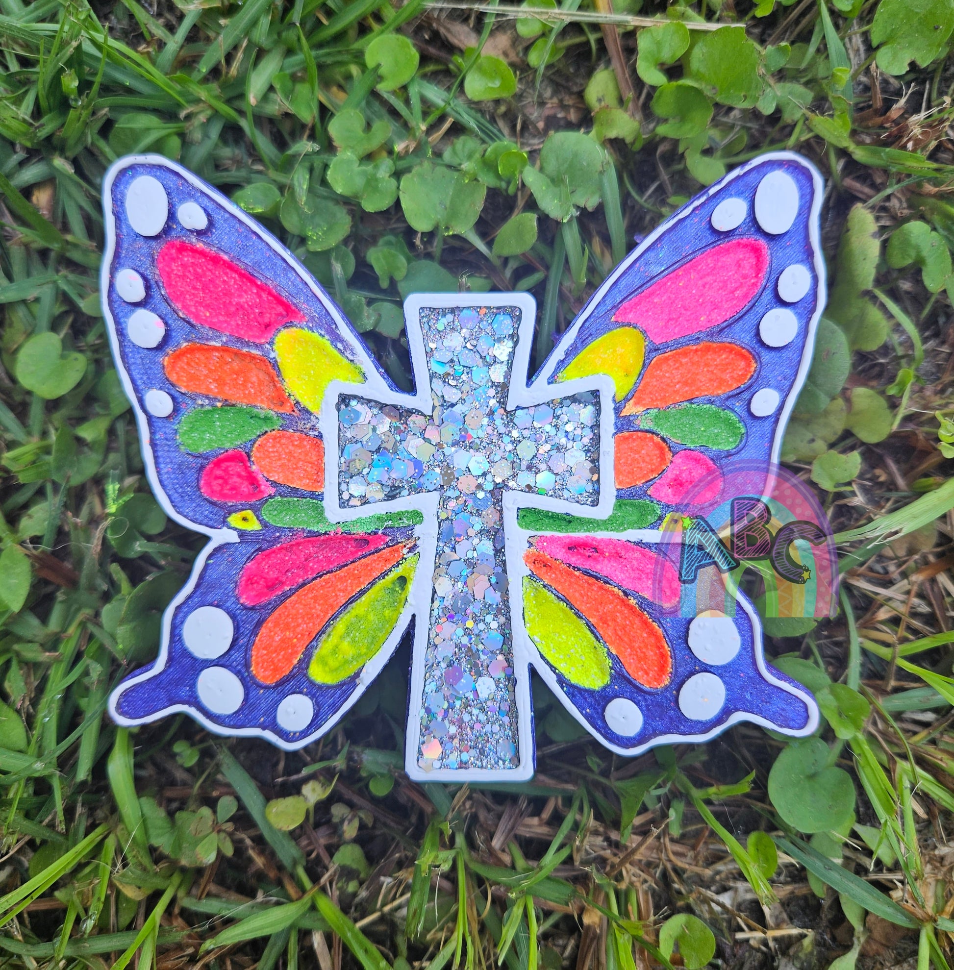 Cross Butterfly