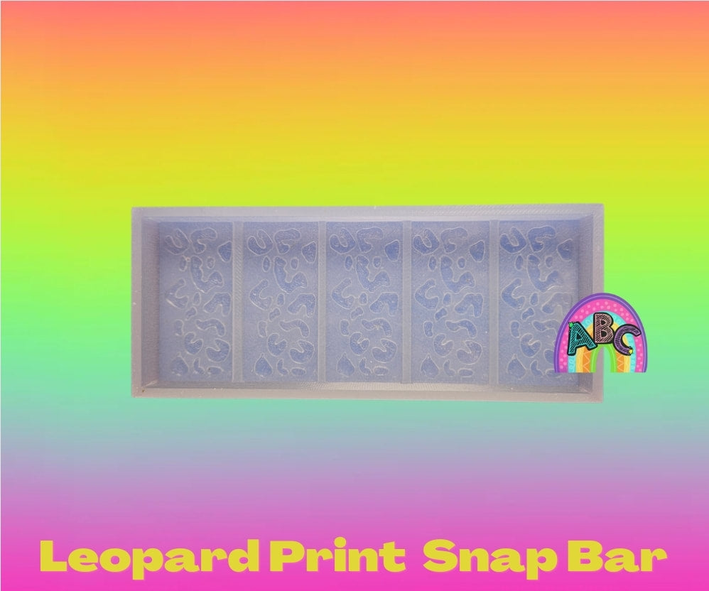 Leopard Print Snap Bar